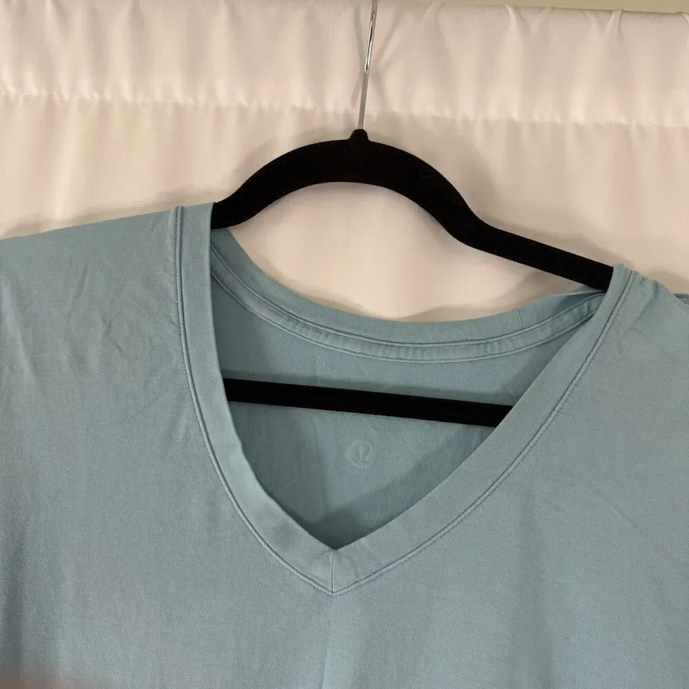 Lululemon Shirt Women's Large Blue Vneck Short Sleeve Soft Pullover